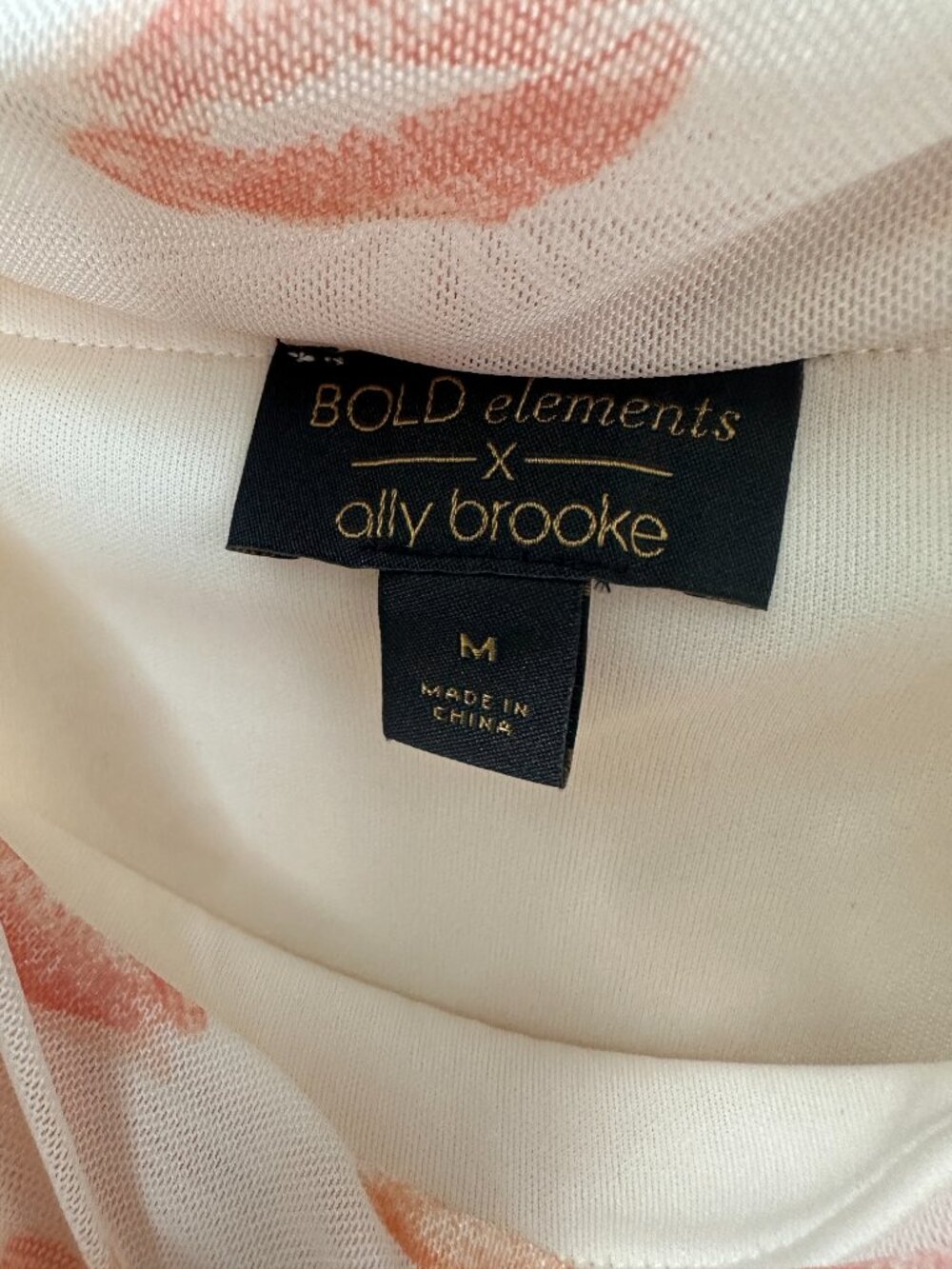 NWT Bold Elements x Ally Brooke Lip Print Mesh Top Ruched Off Shoulder Y2K Style - Picture 10 of 12